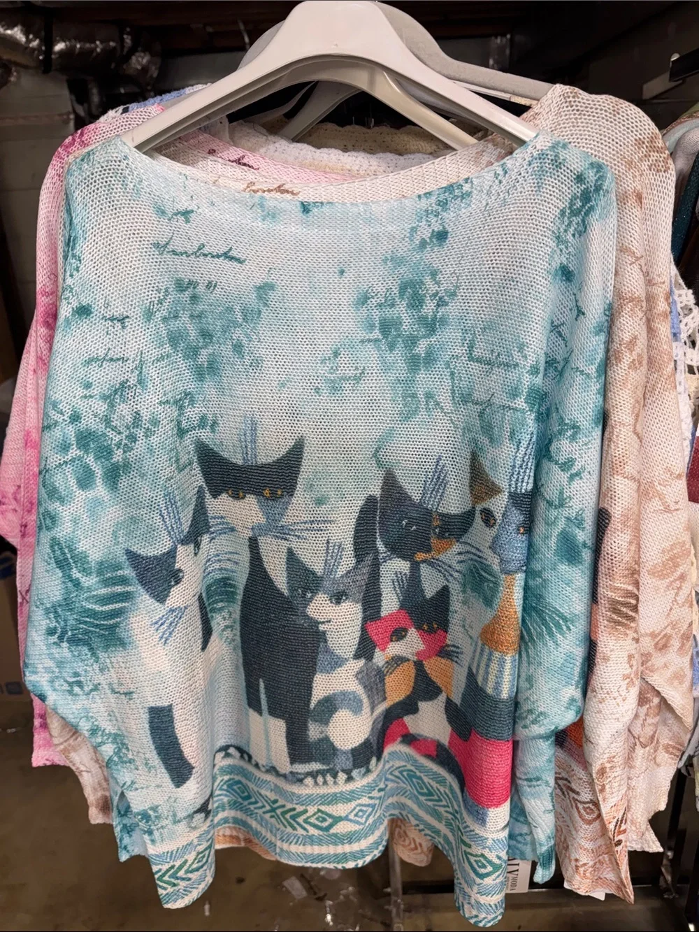 A11. From Italy 🇮🇹 Cat Print Lightweight Knit Top